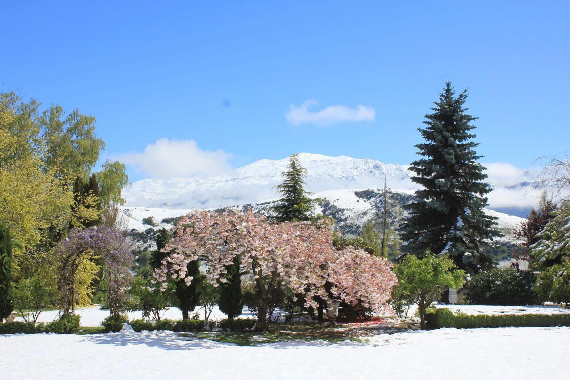 The Turret Boutique Accommodation Queenstown Bagian luar foto